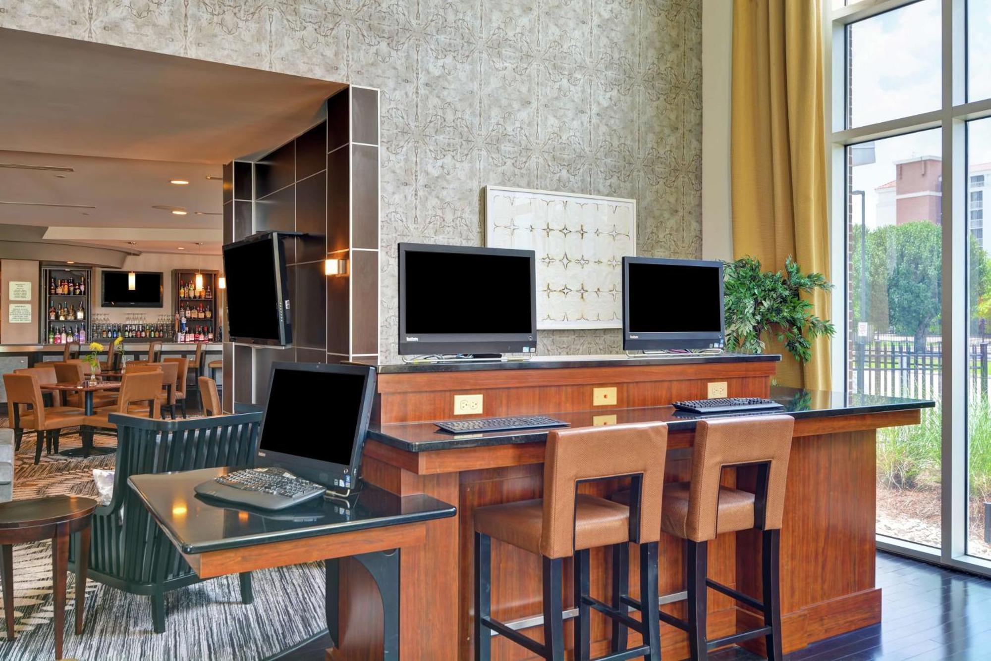 Hotel Doubletree By Hilton Bâton-Rouge Extérieur photo
